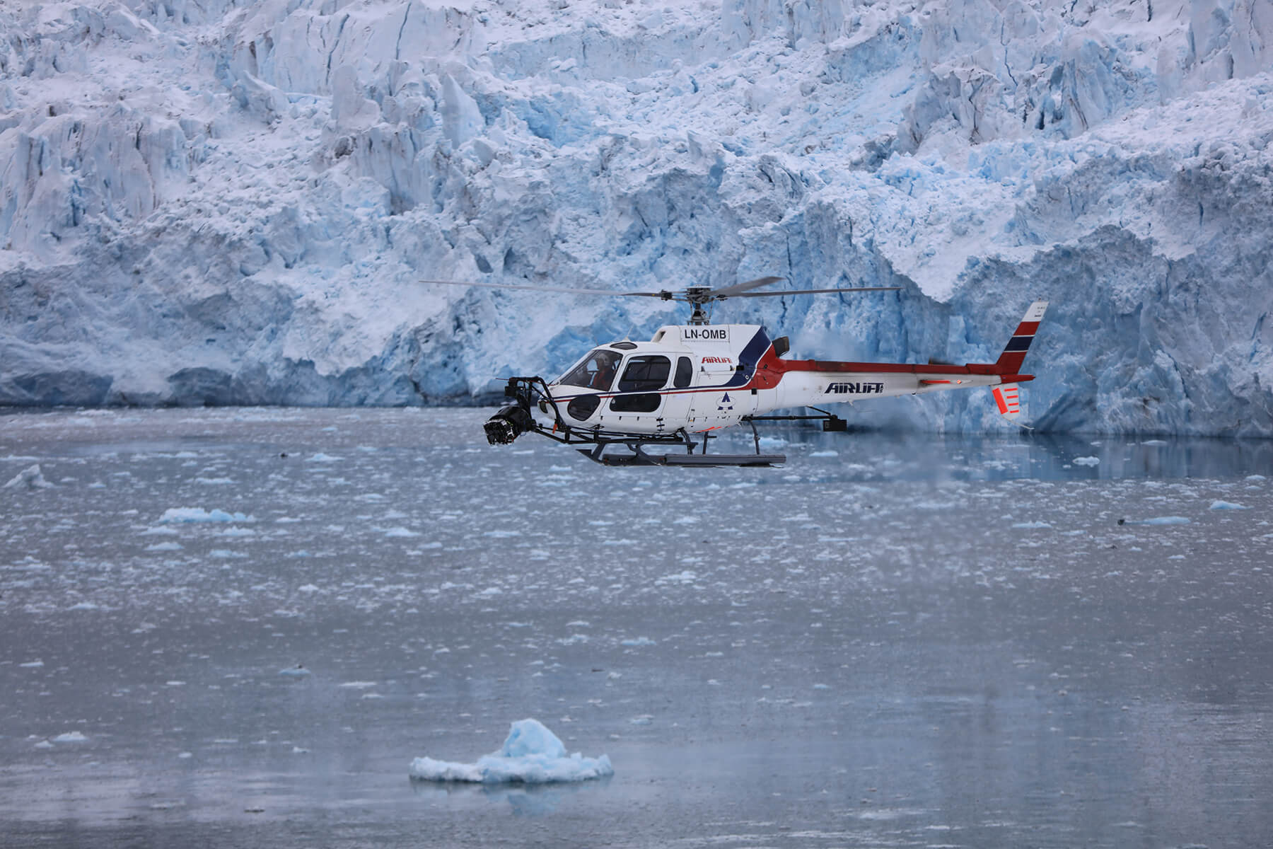 Heli in front of Glacier, Svalbard